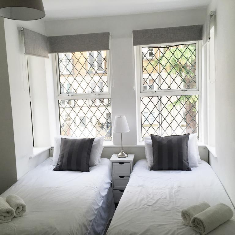 סאות'המפטון Polygon Villas מראה חיצוני תמונה